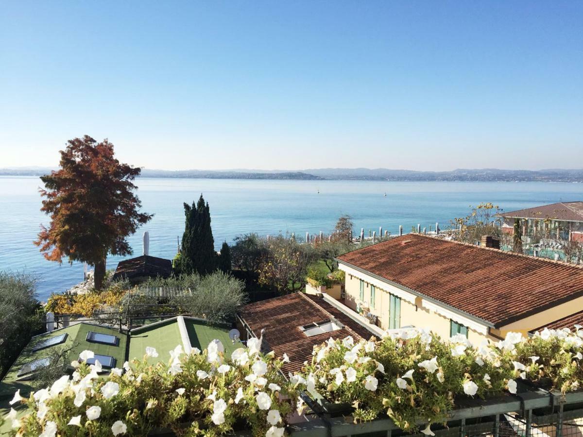 71 Via Vittorio Emanuele, Vista Lago E Terme Apartment Sirmione Exterior foto